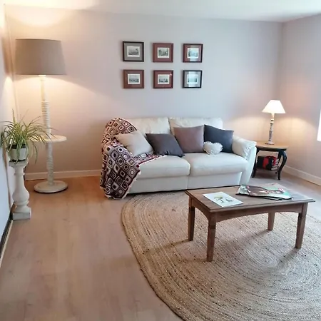 La Clepsydre فندق مبيت وإفطار 3*